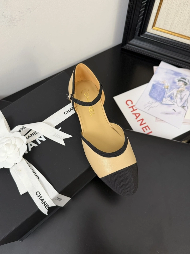 EyeCatching Chxnxl Flat Shoes 117638