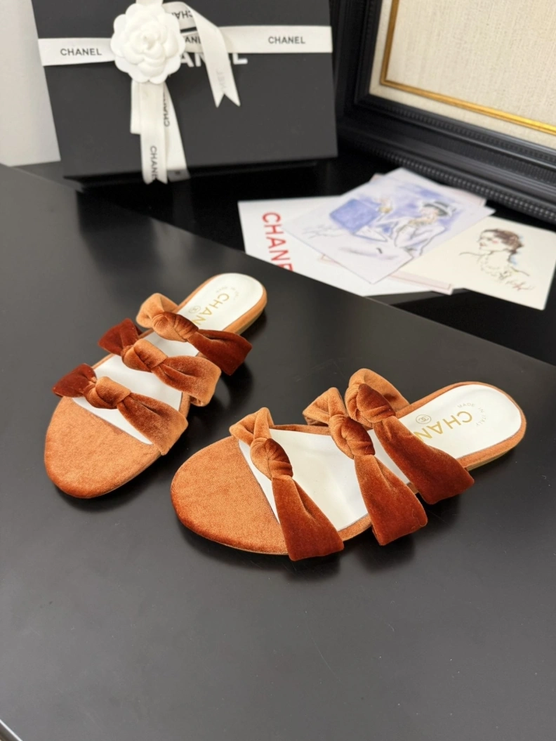 Chxnxl Slippers Unique 117088