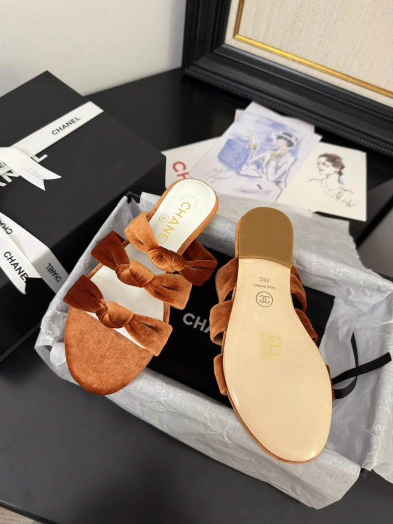 Chxnxl Slippers Unique 117088
