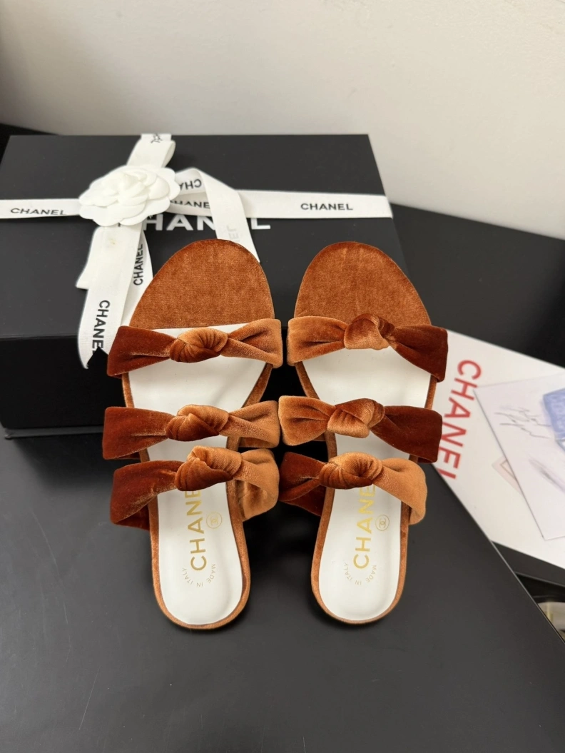 Chxnxl Slippers Unique 117088