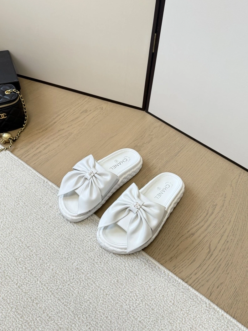 Chxnxl Slippers GoAnywhere 117096