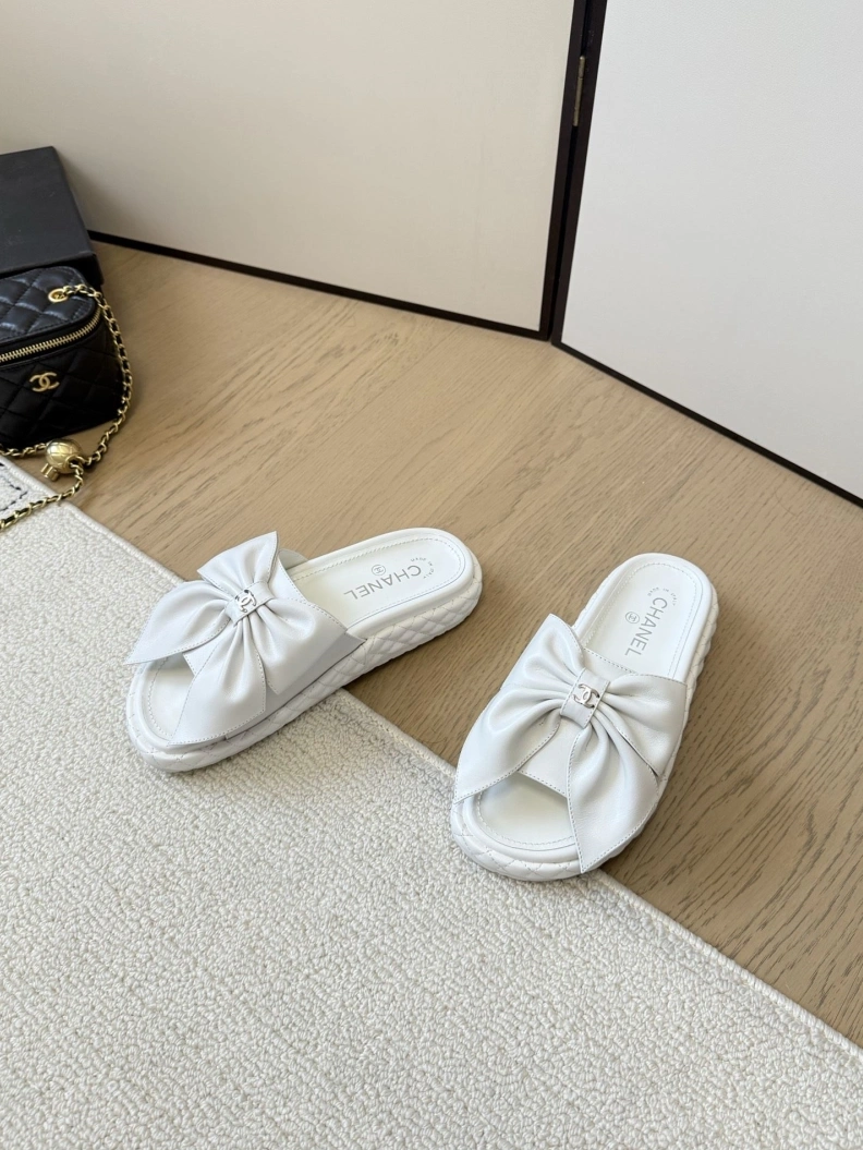 Chxnxl Slippers GoAnywhere 117096