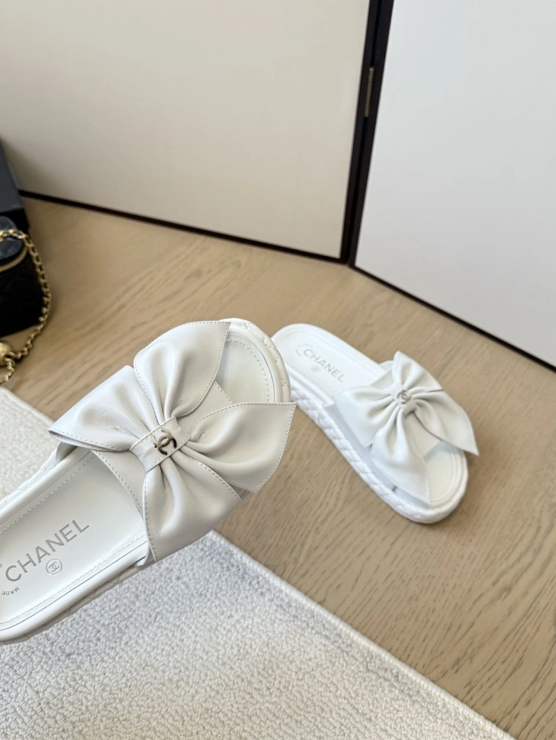 Chxnxl Slippers GoAnywhere 117096
