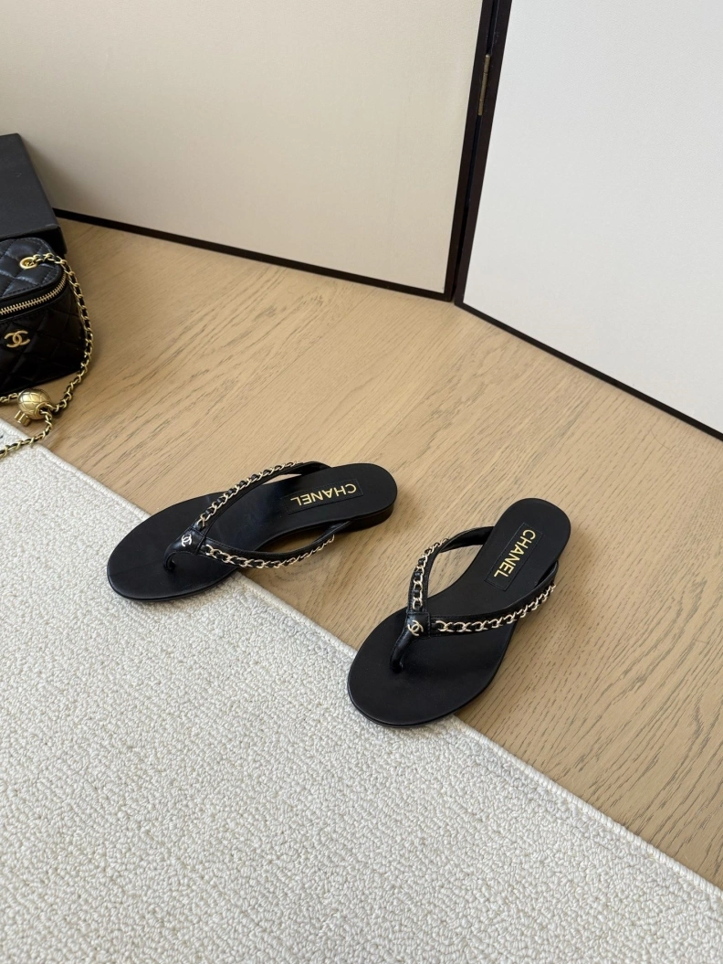 SportInspired Chxnxl Slippers 117082
