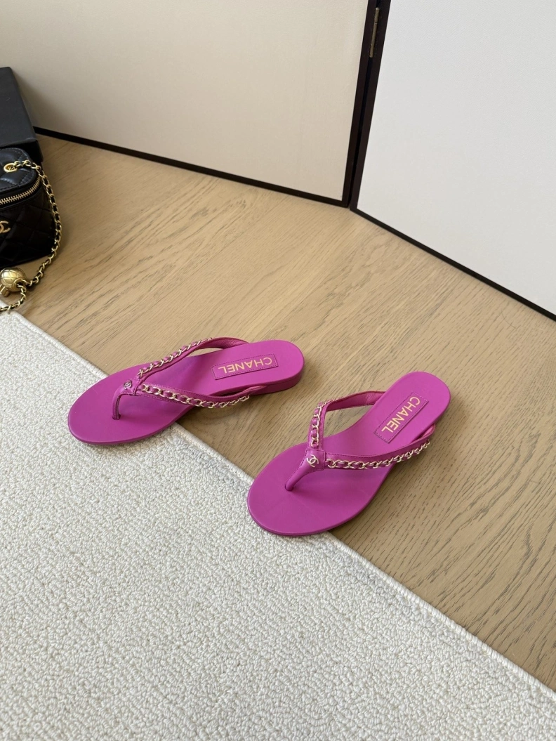 SportInspired Chxnxl Slippers 117079