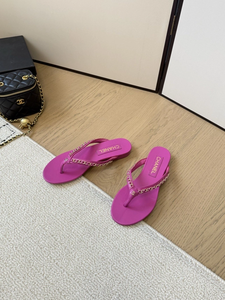 SportInspired Chxnxl Slippers 117079