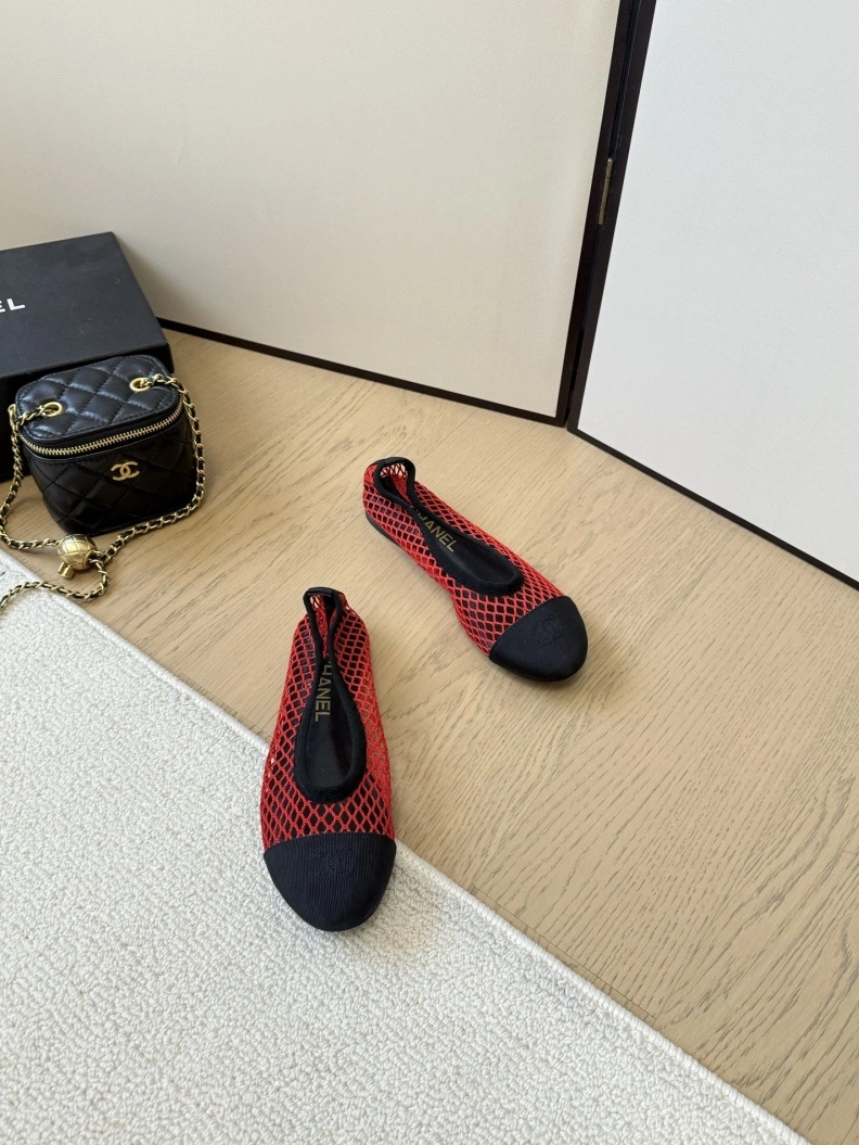 Fashionable Chxnxl Flat Shoes 117633