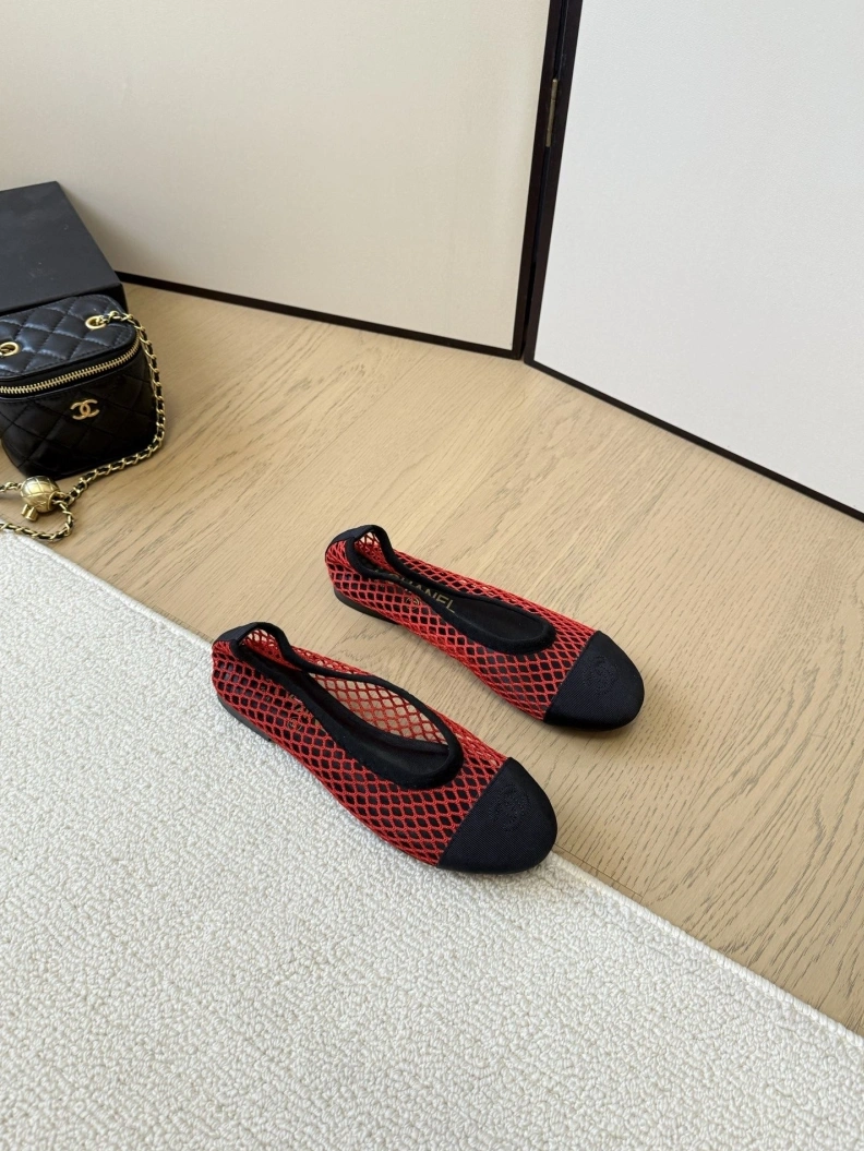 Fashionable Chxnxl Flat Shoes 117633