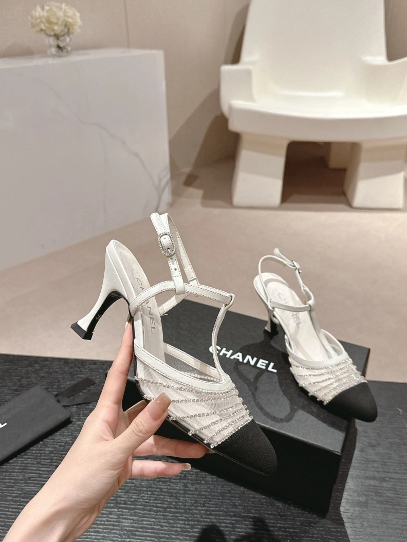 Modern Chxnxl Sandals 117442