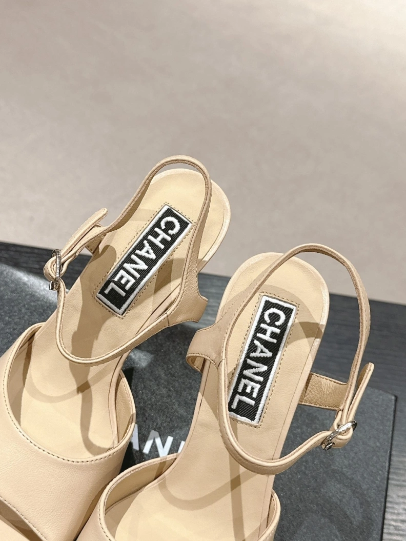 Classic Chxnxl Sandals 117436
