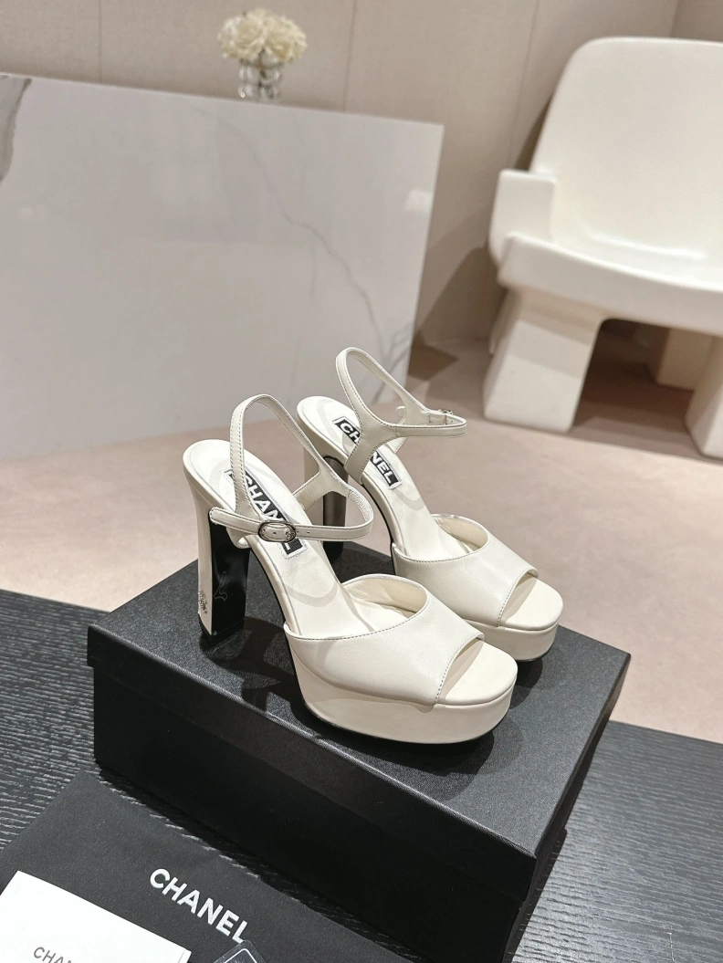 Affordable Chxnxl Sandals 117433