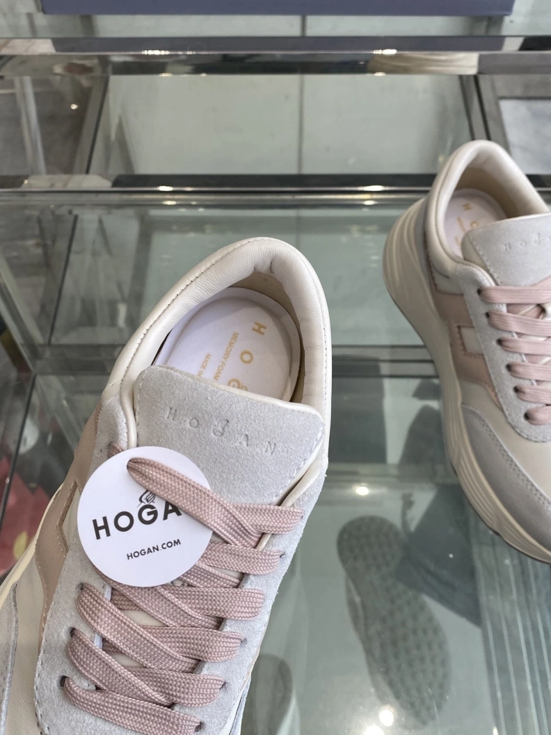 Trendsetting Hxgxn Sneakers 177084