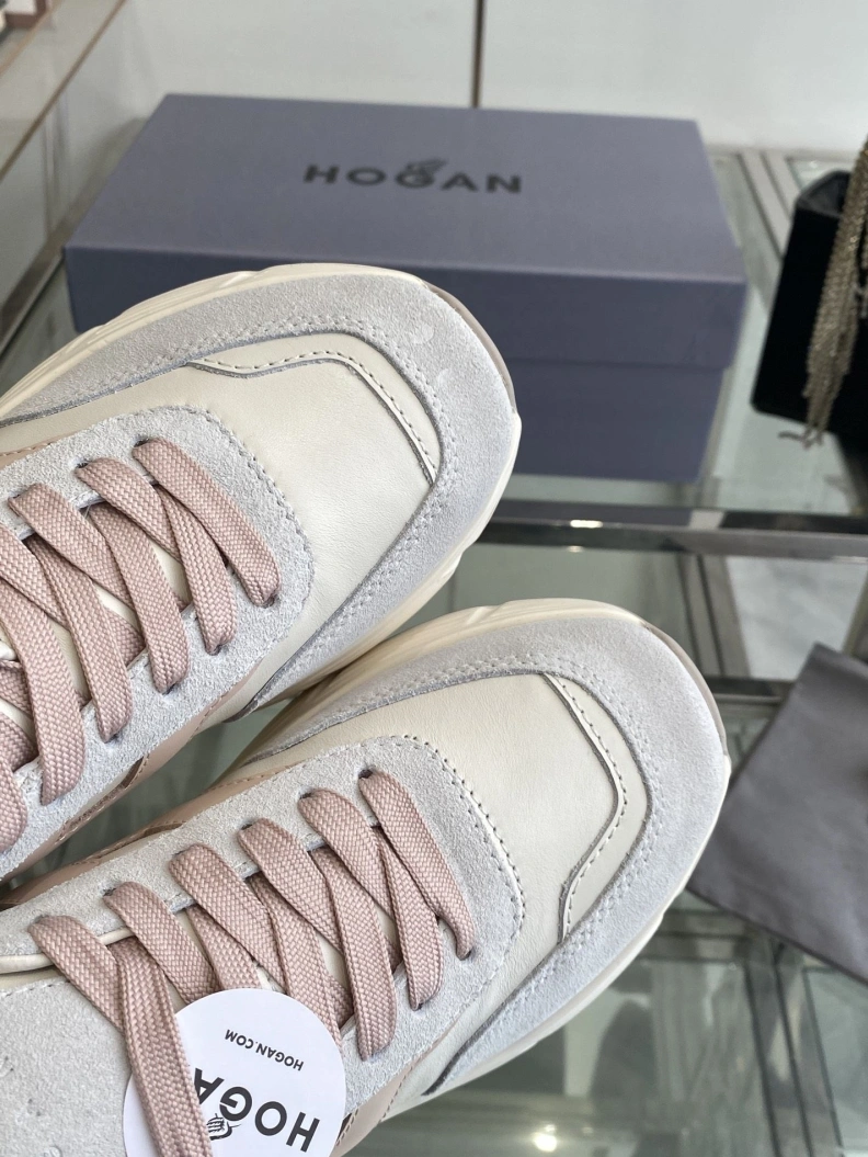 Trendsetting Hxgxn Sneakers 177084