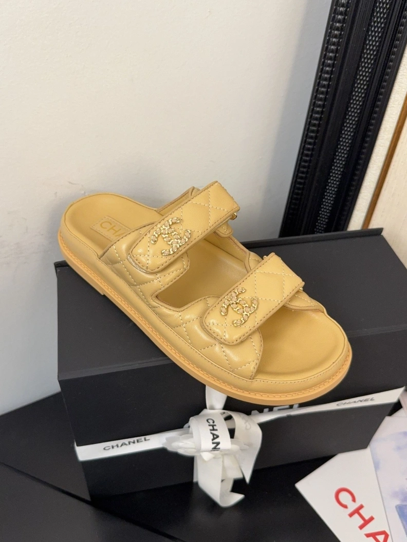 Chxnxl Sandals Compact 117427
