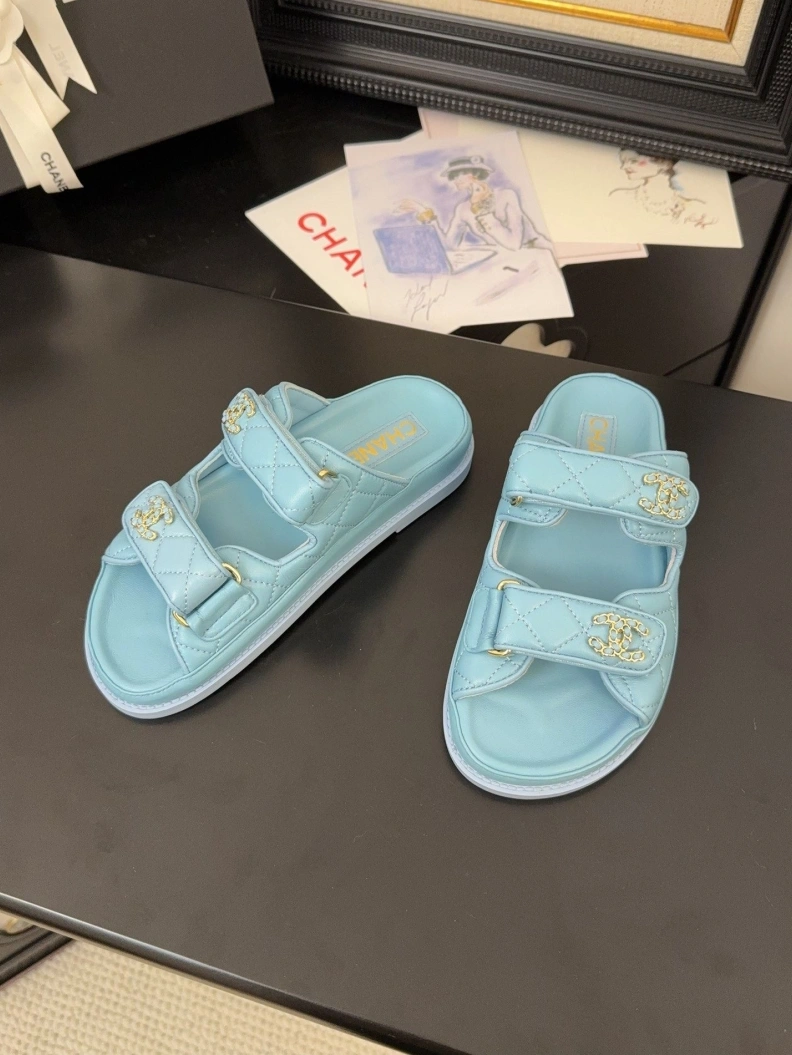 Chxnxl Sandals Vibrant 117418