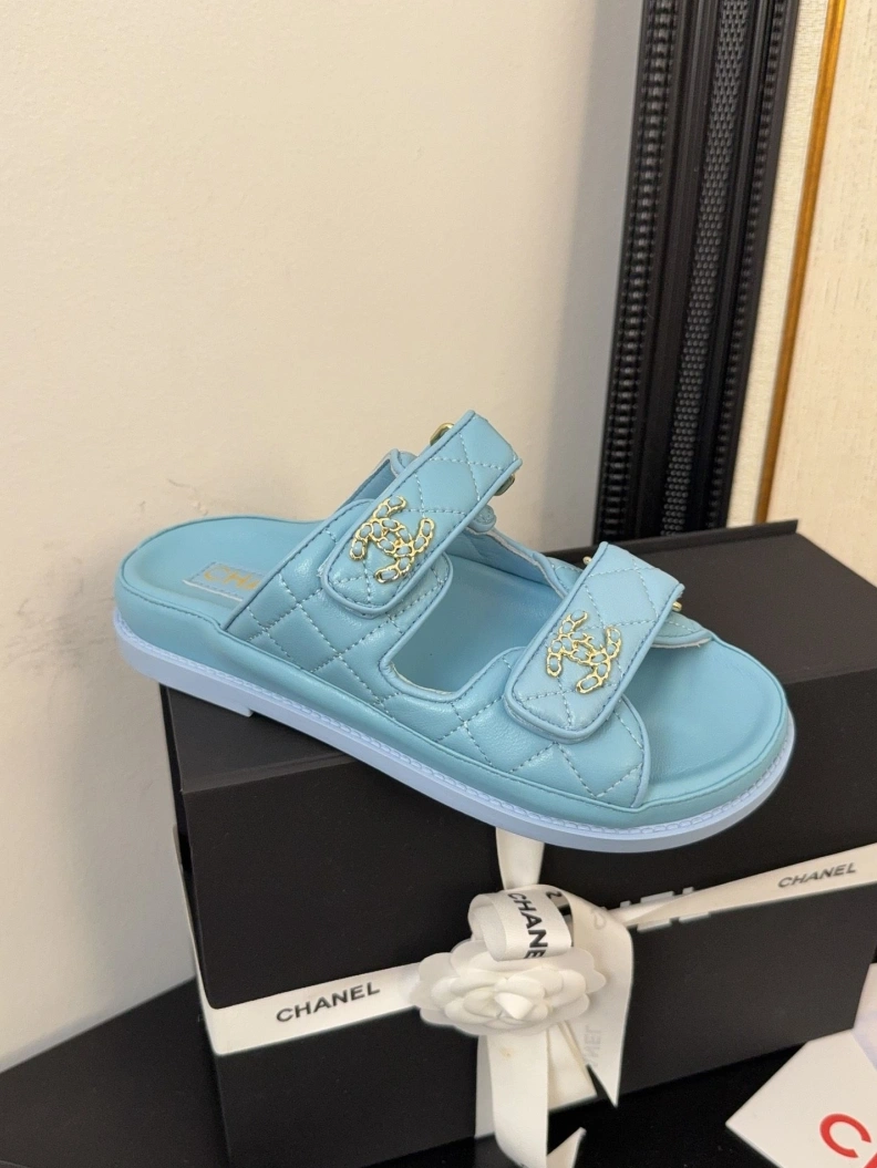 Chxnxl Sandals Vibrant 117418