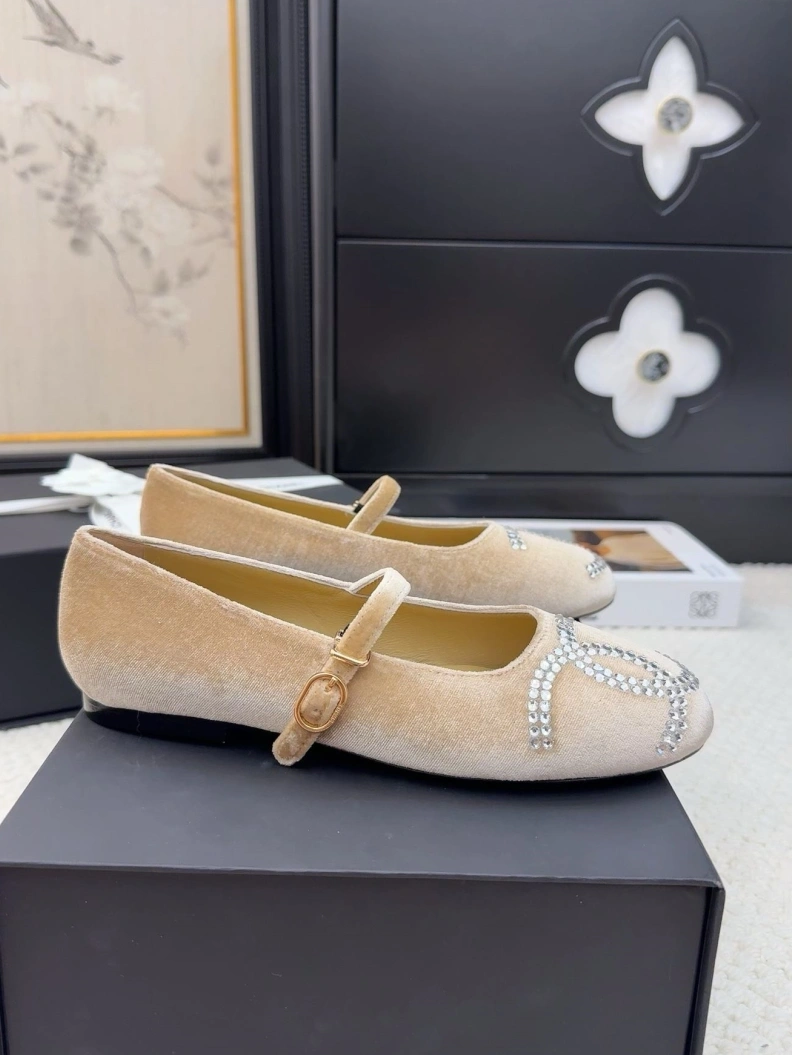 AllSeason Chxnxl Flat Shoes 117619