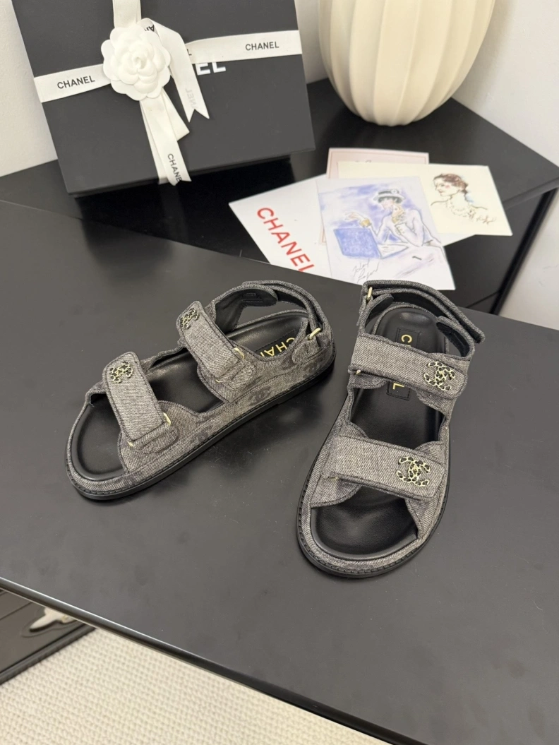 Chxnxl Sandals Bold 117413
