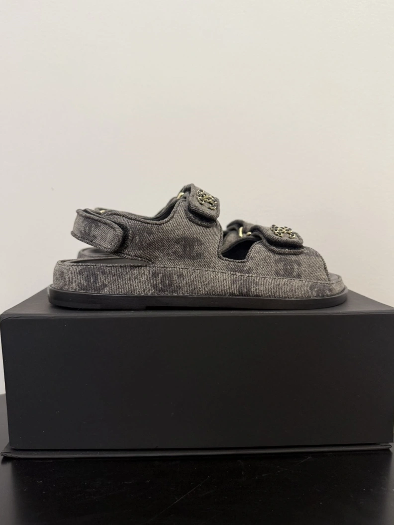 Chxnxl Sandals Bold 117413