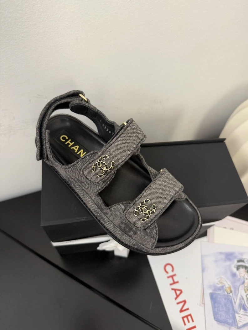 Chxnxl Sandals Bold 117413