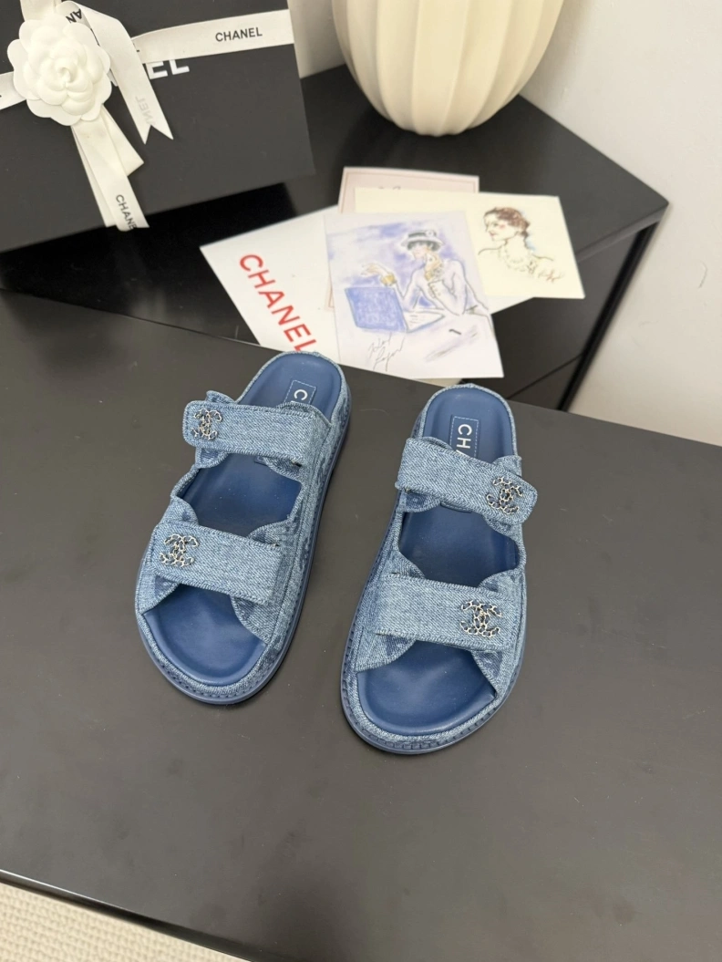 Practical Chxnxl Sandals 117409