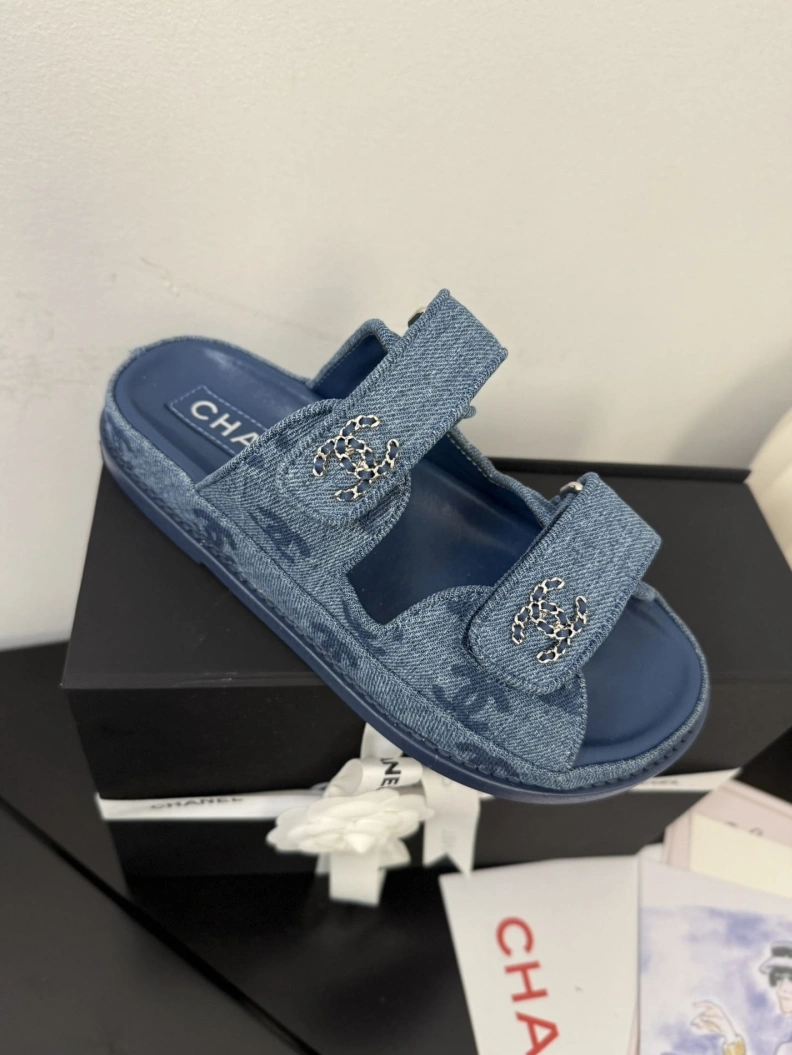 Practical Chxnxl Sandals 117409