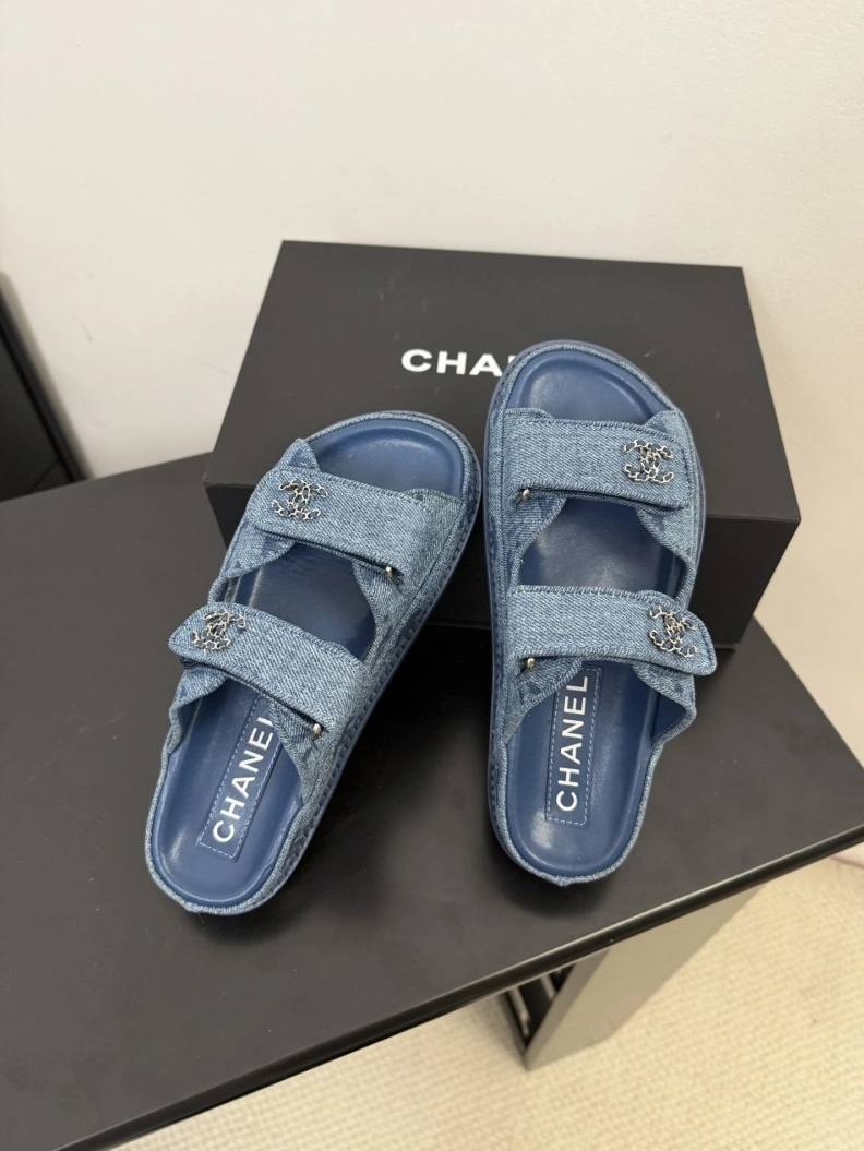 Practical Chxnxl Sandals 117409