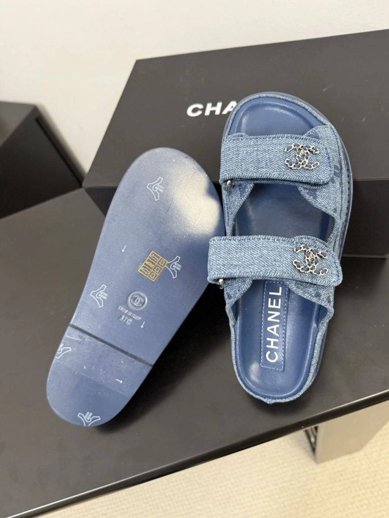 Practical Chxnxl Sandals 117409