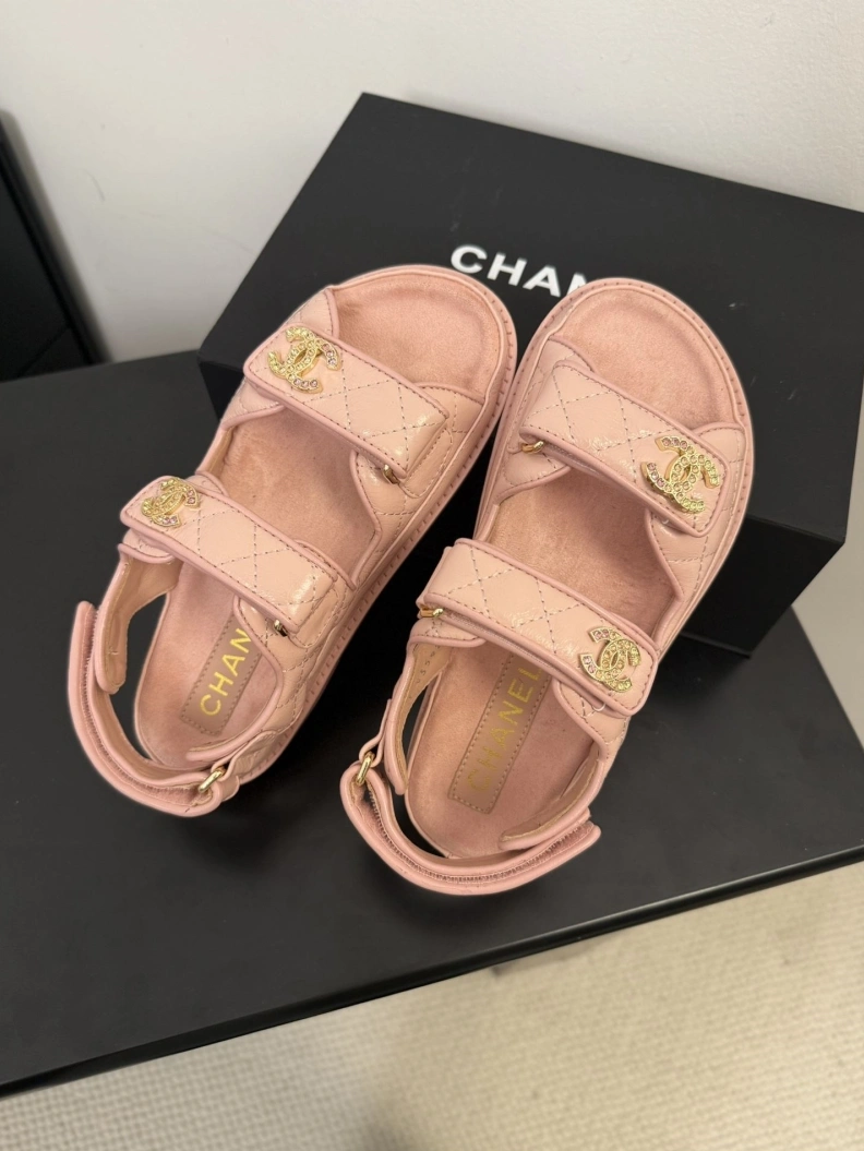 Chxnxl Sandals Bold 117406