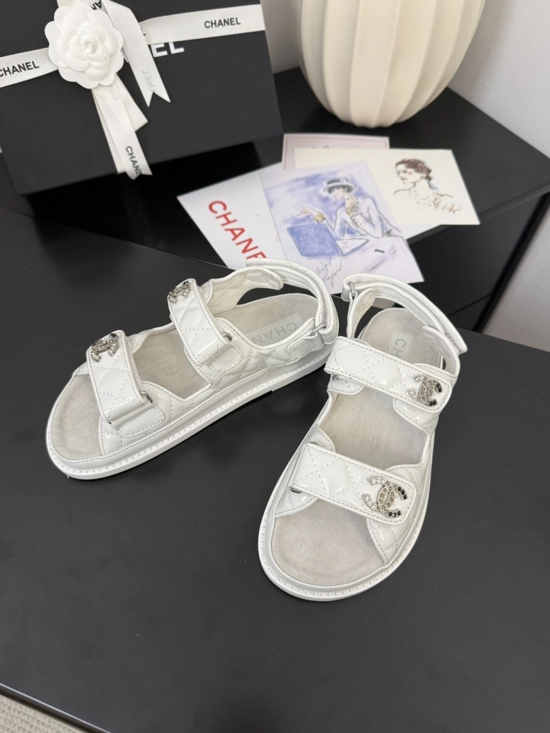 Chxnxl Sandals Resilient 117400