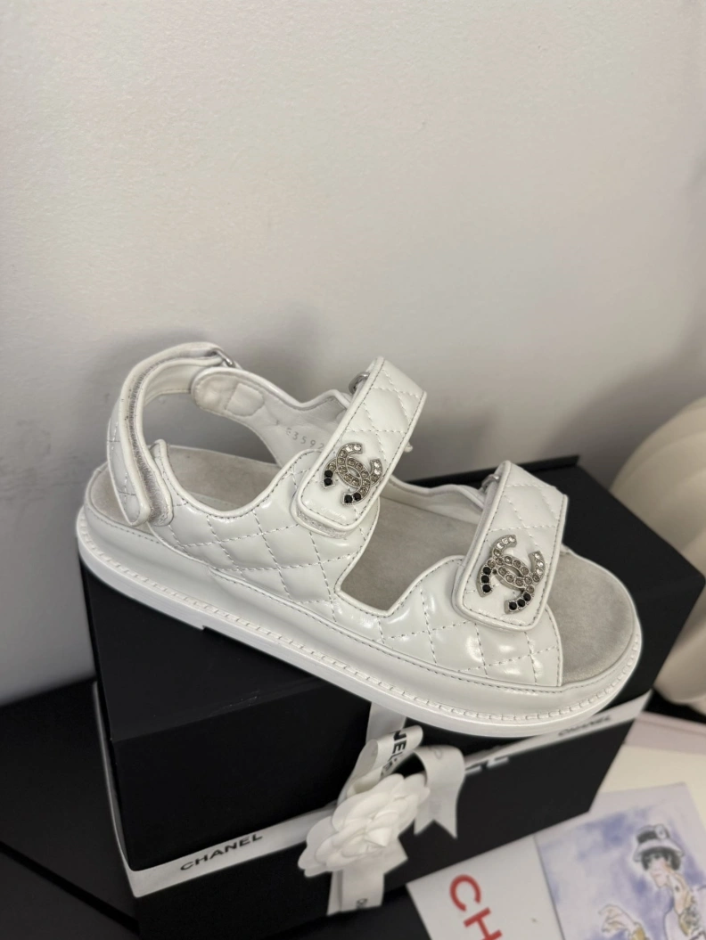 Chxnxl Sandals Resilient 117400