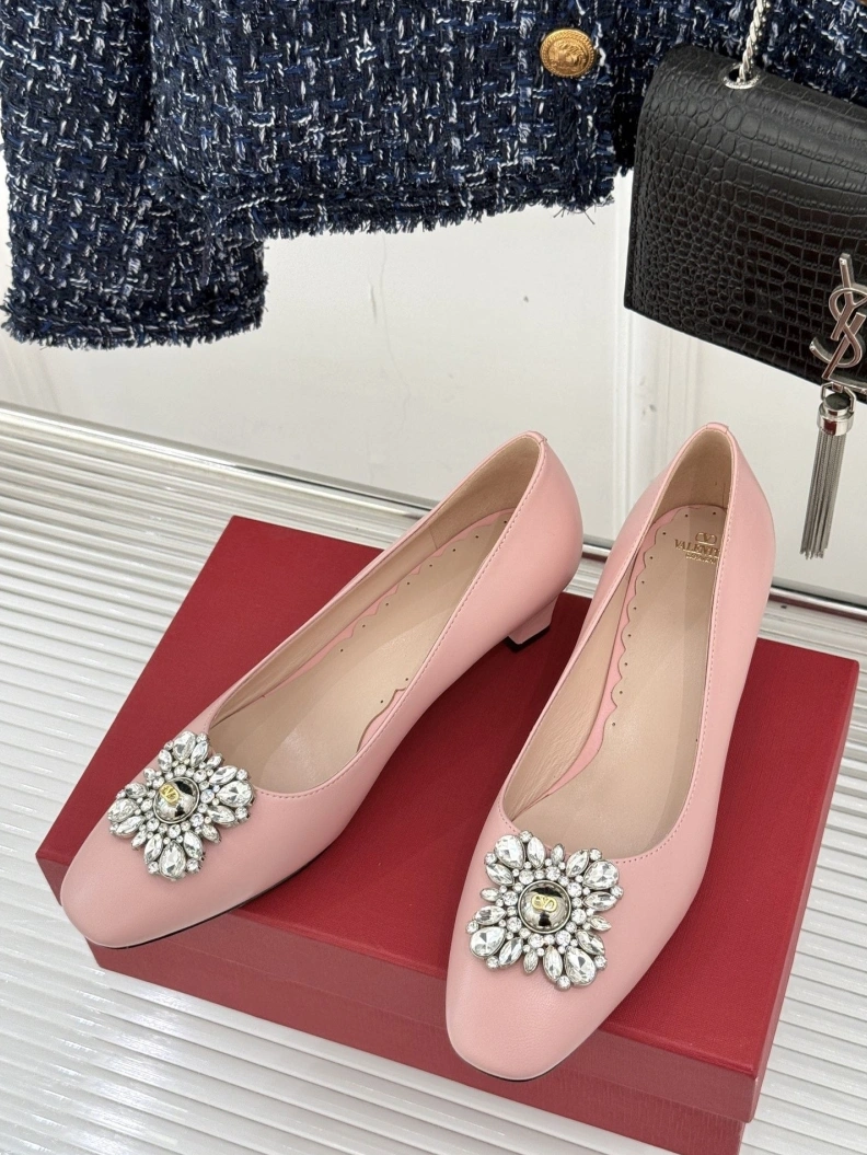 Flexible Vxlxntino flat shoes 228733
