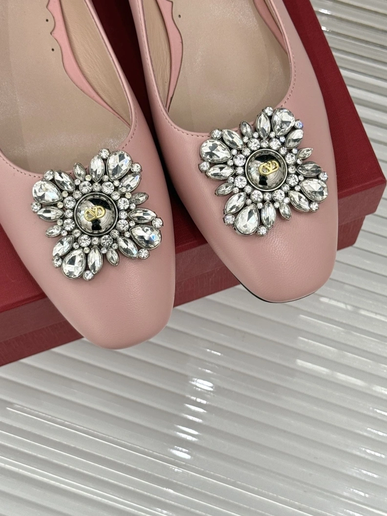 Flexible Vxlxntino flat shoes 228733