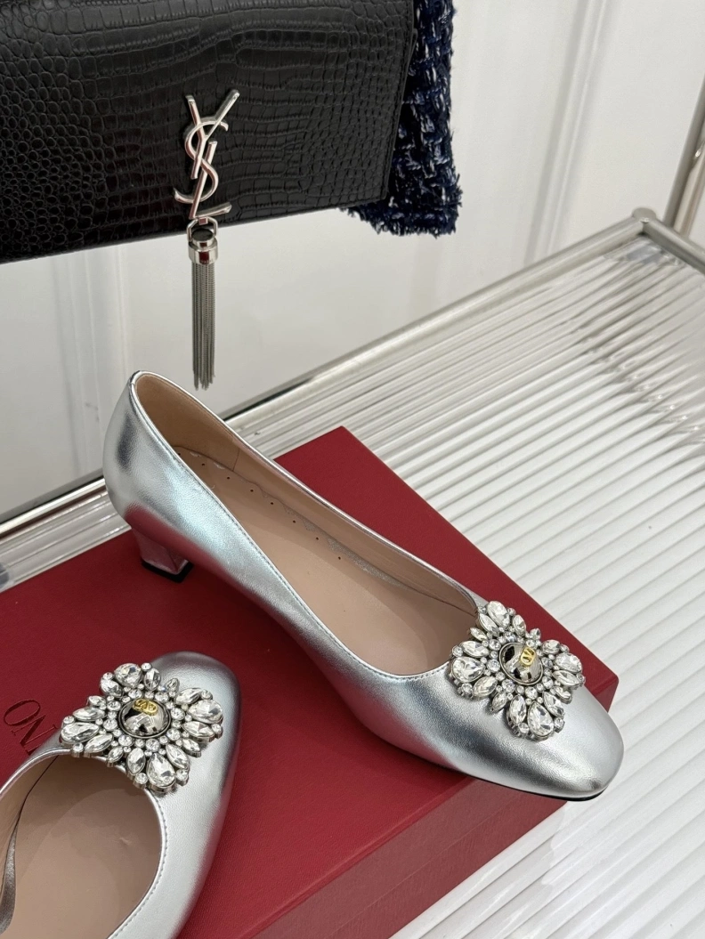 AllSeason Vxlxntino flat shoes 228738