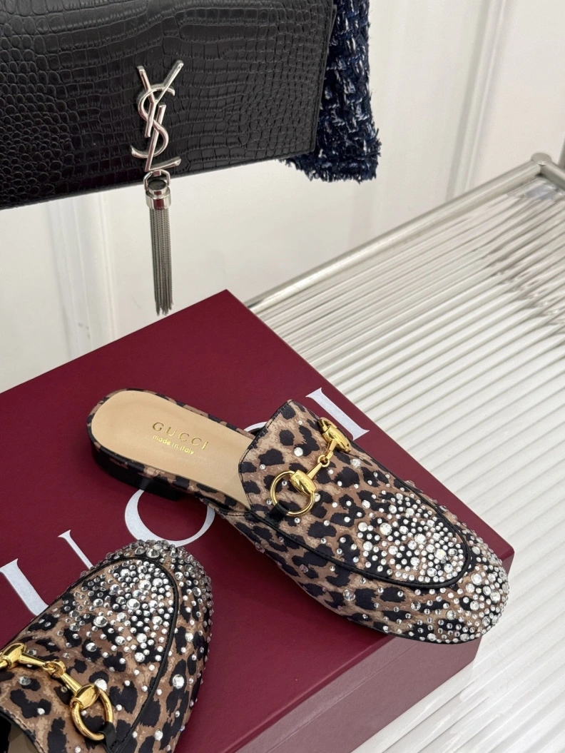 Gxccx Slippers Elegant 155102