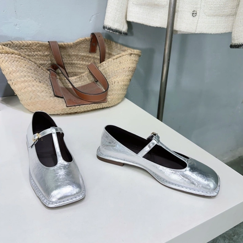 Sophisticated Othxr flat shoes 208802