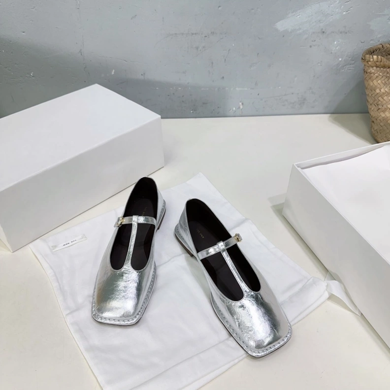 Sophisticated Othxr flat shoes 208802