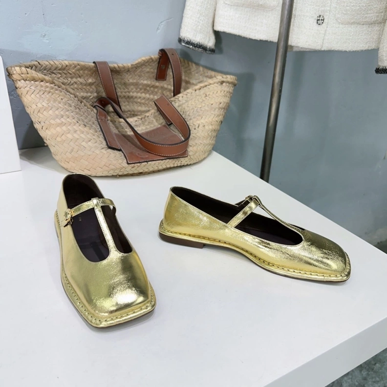 Comfortable Othxr flat shoes 208803