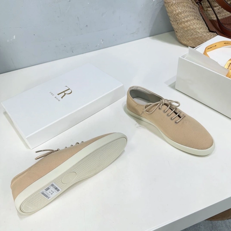 Trendsetting Othxr Sneakers 208052