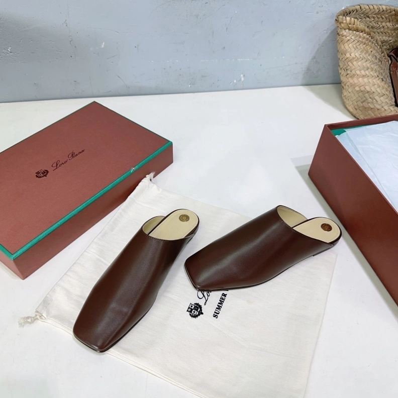 Modern Othxr Slippers 208260