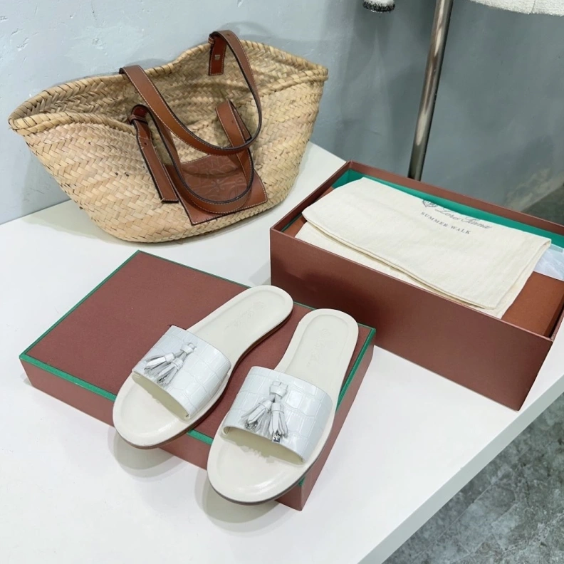 Timeless Othxr Slippers 208256