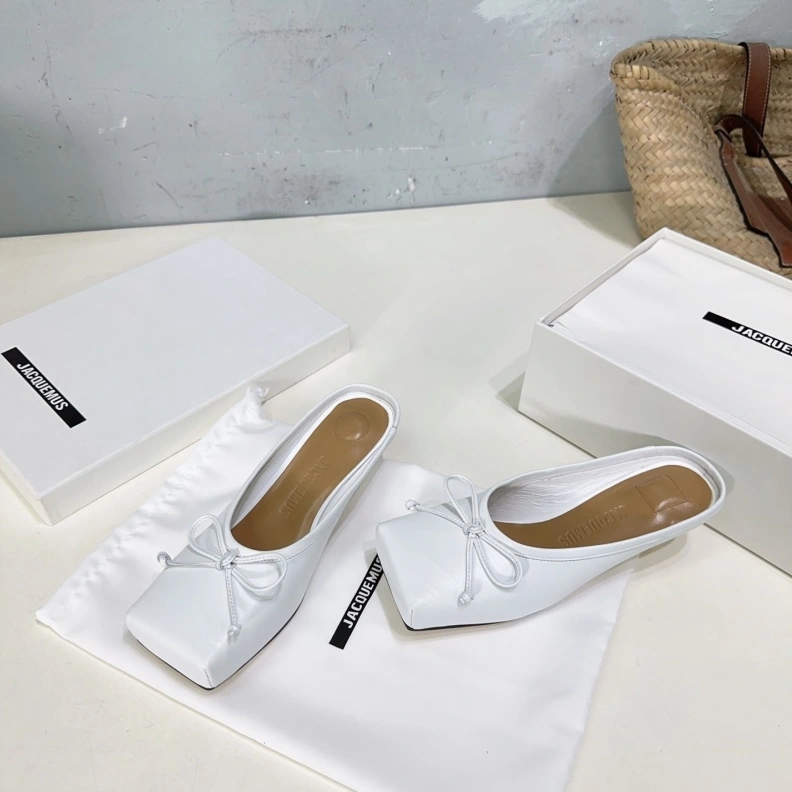 HighQuality Othxr Slippers 208254