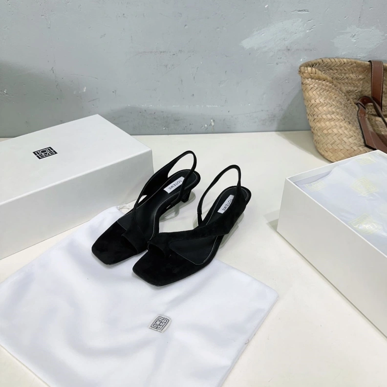 Classic Othxr Sandals 208413
