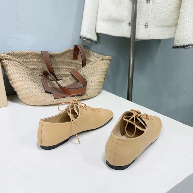 Othxr flat shoes Trendsetting 208787