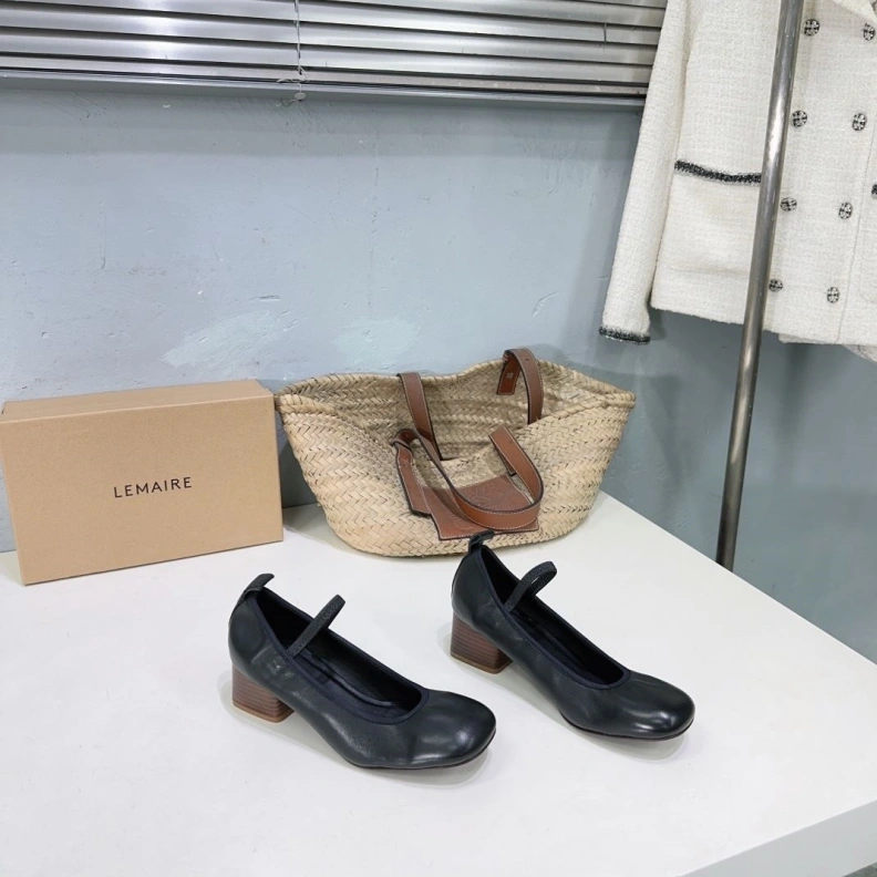 Vibrant Othxr flat shoes 208794