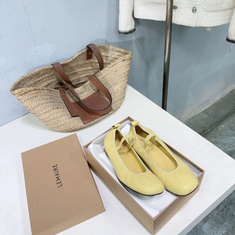 Comfortable Othxr flat shoes 208791
