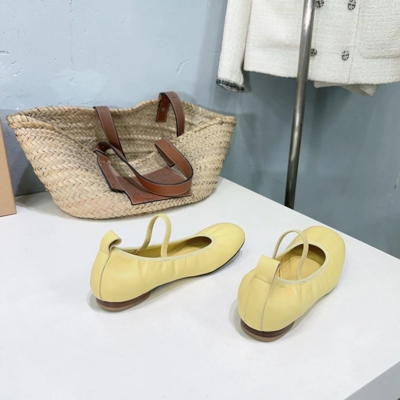 Comfortable Othxr flat shoes 208791