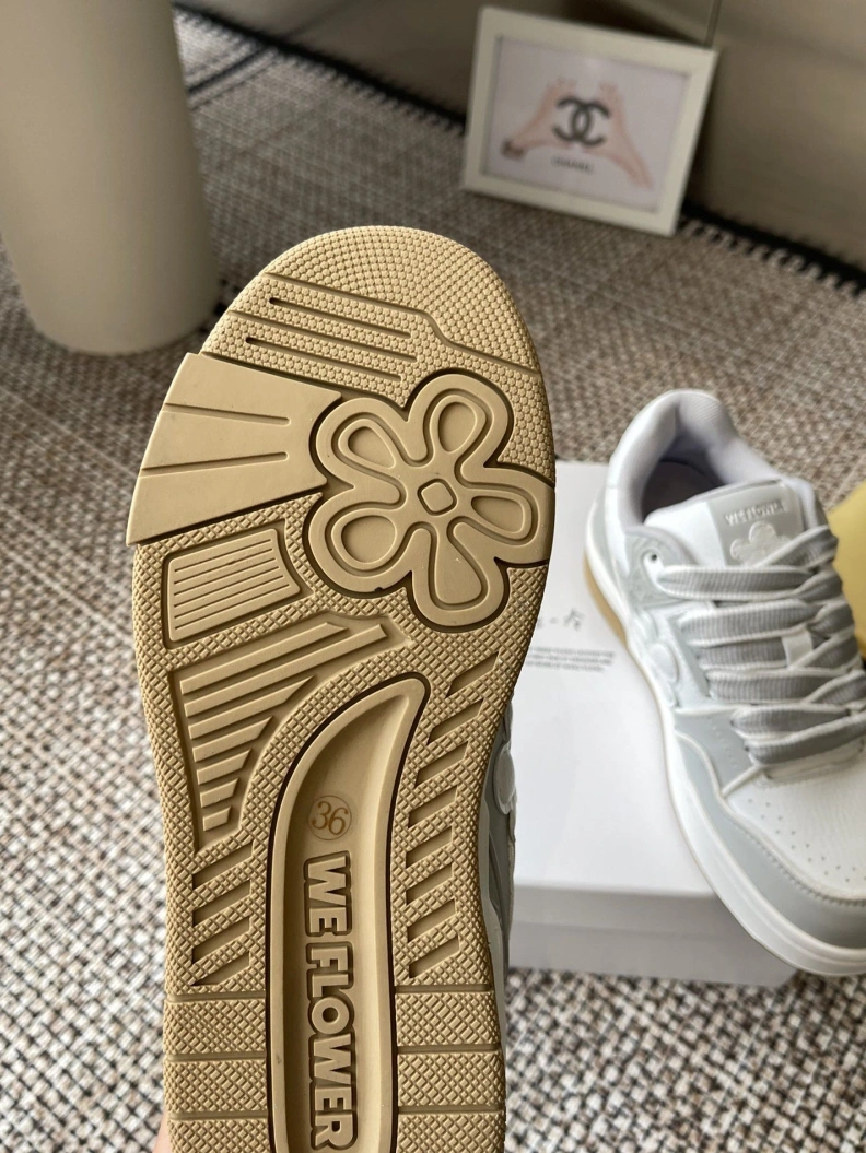 Efficient Othxr Sneakers 208029