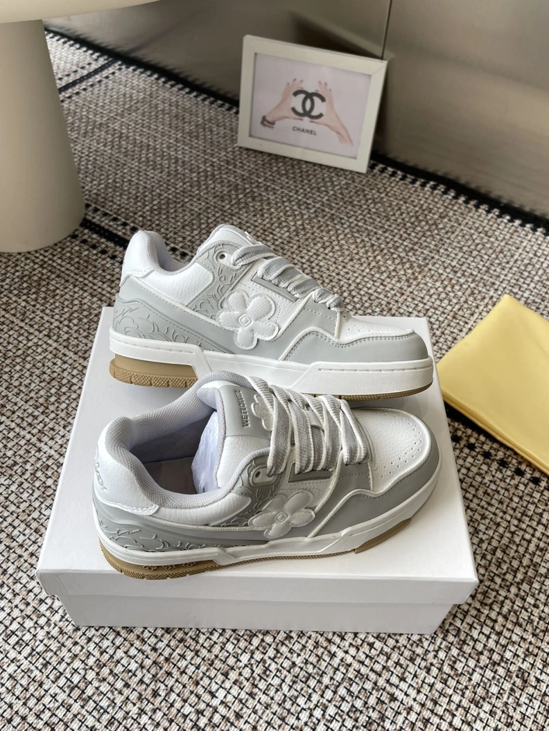 Efficient Othxr Sneakers 208029
