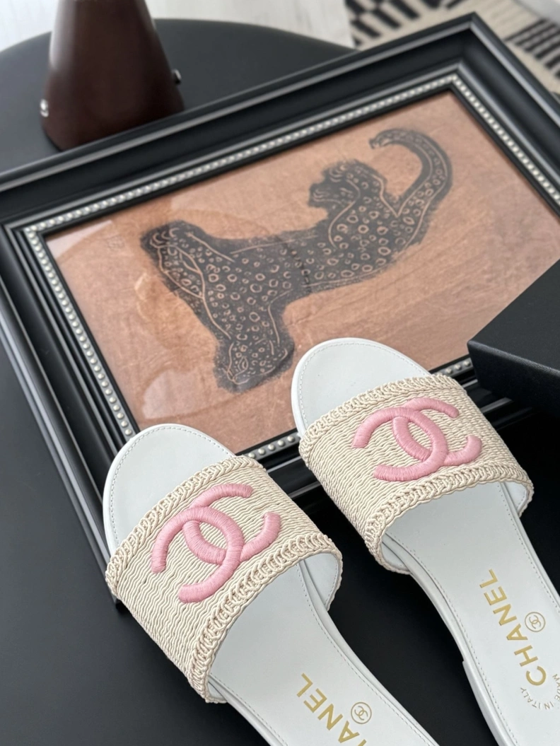 Chxnxl Slippers Sophisticated 117072